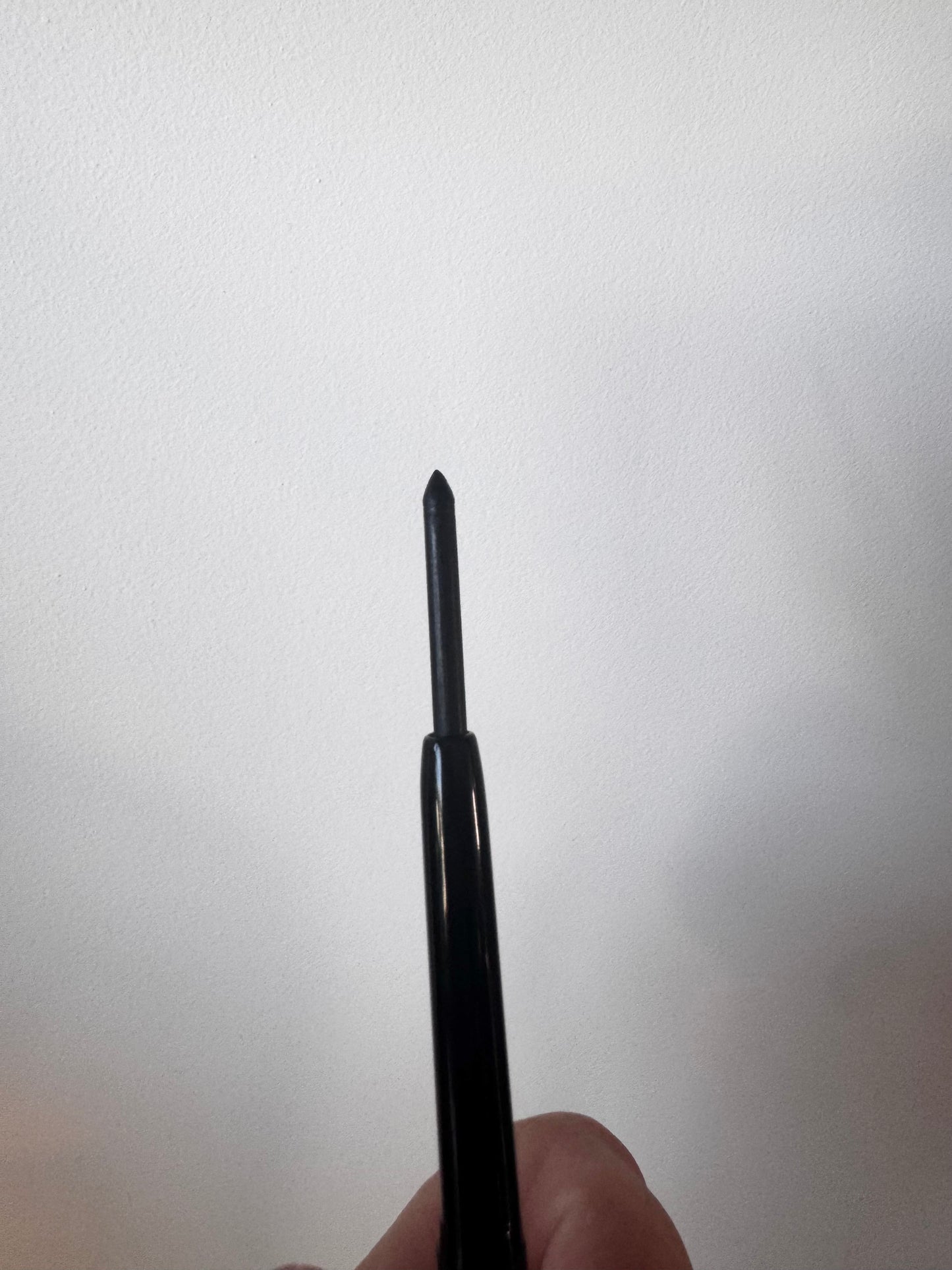 Crayon Regard Intense