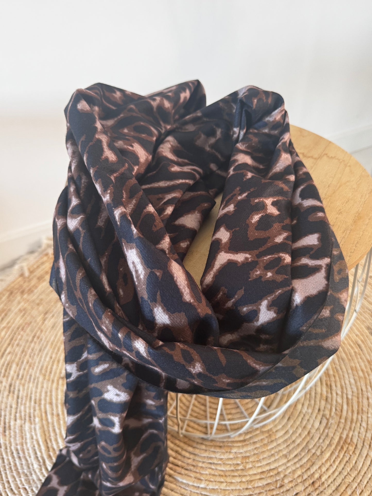 Foulard Écharpe Léopard – 100% Viscose
