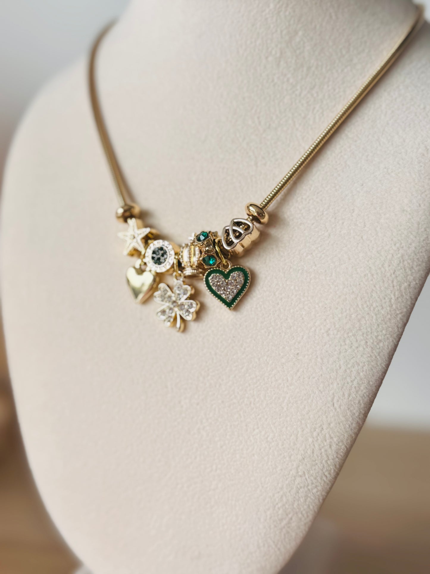 Collier breloque